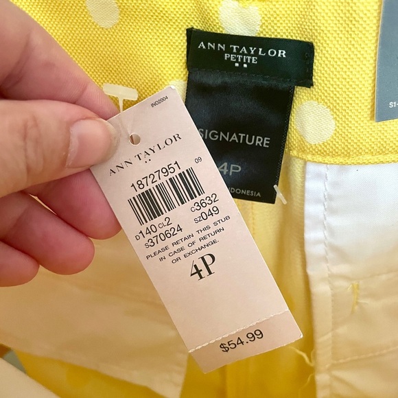 NWT Ann Taylor Petite Signature shorts pockets 3.5” inseam 4P yellow white dot - Picture 8 of 10